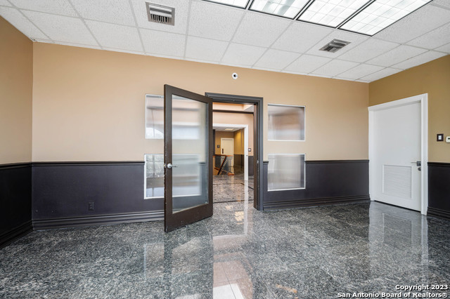 8100 Broadway Property Photo 12