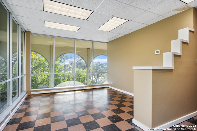 8100 Broadway Property Photo 24