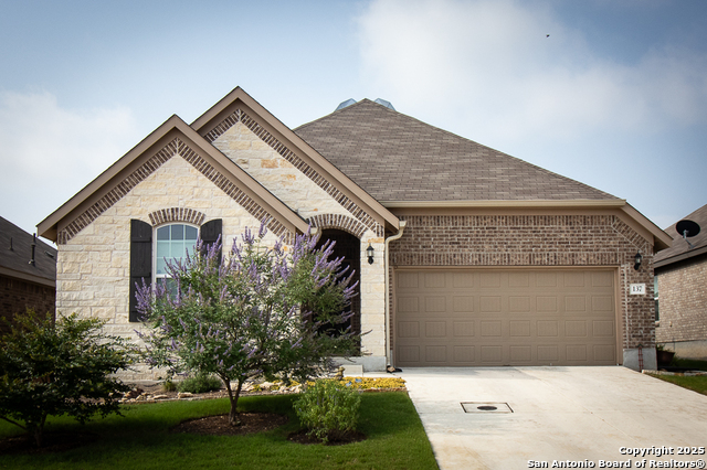 137 Braeburn Property Photo 1