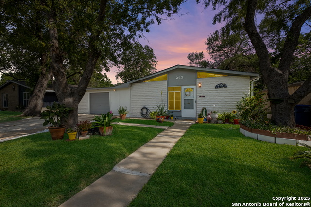 243 Future Dr Property Photo 1