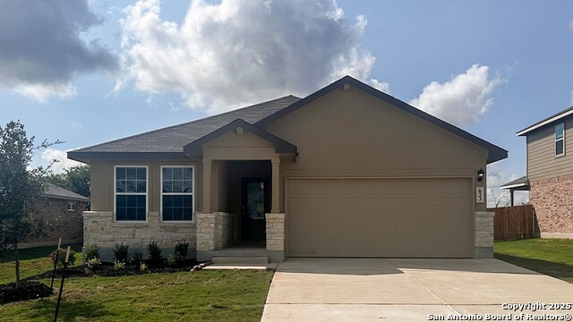 623 Sumpter Banks Property Photo 1