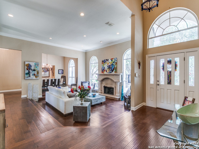 107 Post Oak Way Property Photo 3