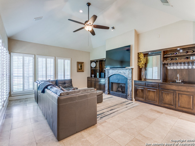 107 Post Oak Way Property Photo 11