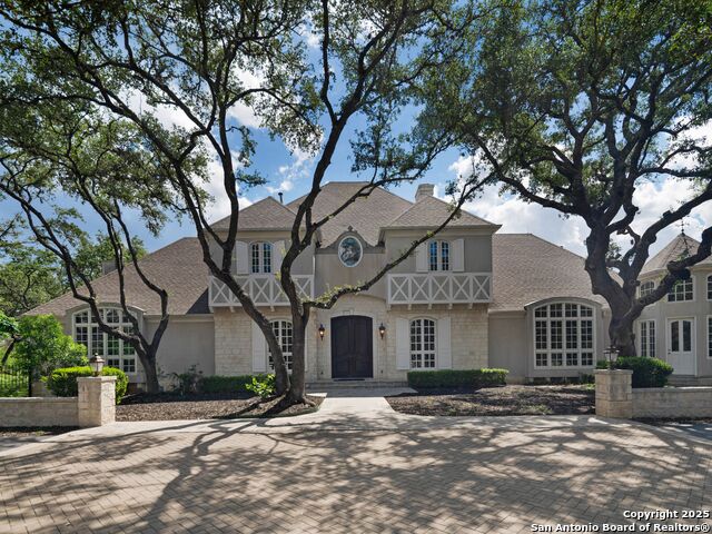 100 Tomahawk Property Photo 1