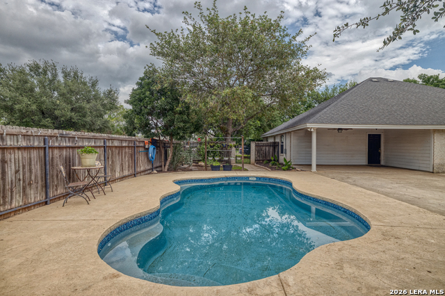 633 Sunrise Ave Property Photo 40