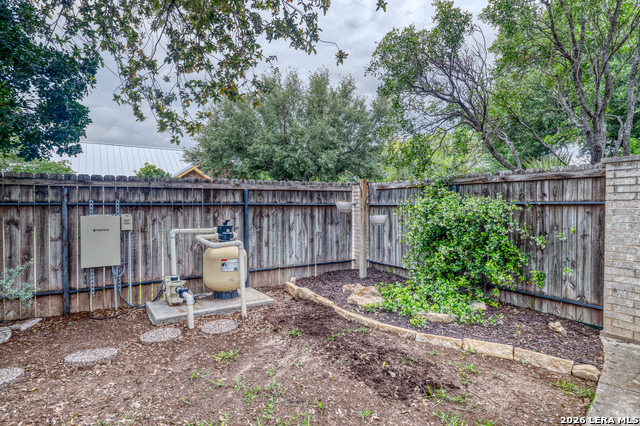 633 Sunrise Ave Property Photo 46