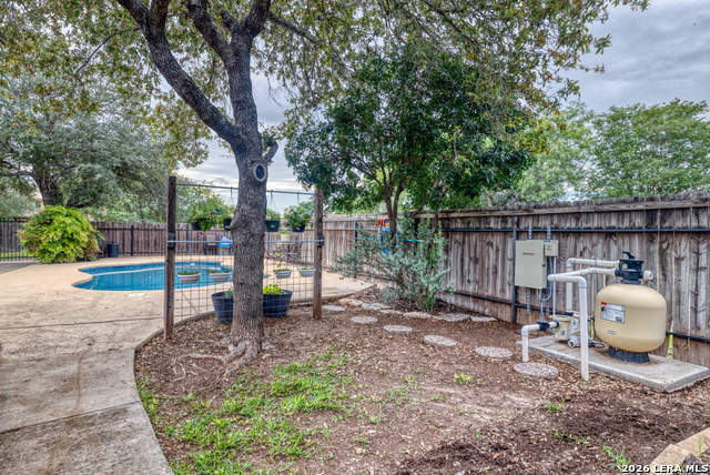 633 Sunrise Ave Property Photo 47