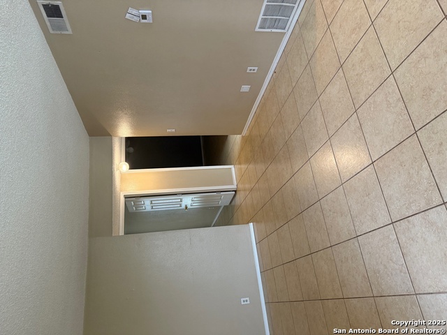10531 Starcrest Property Photo 7