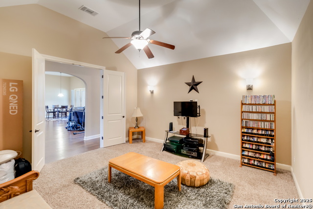 364 Stone Trail Property Photo 14