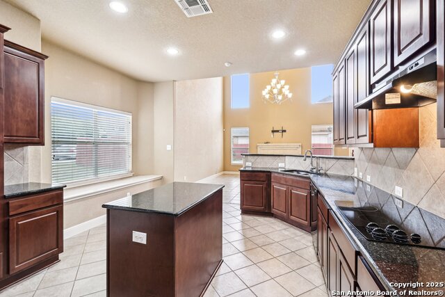 5514 Waldon Walk Property Photo 11