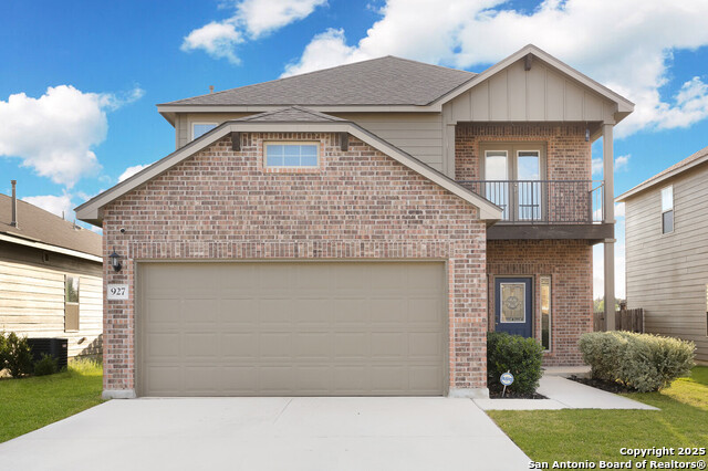927 Lambshead Draw Property Photo 1