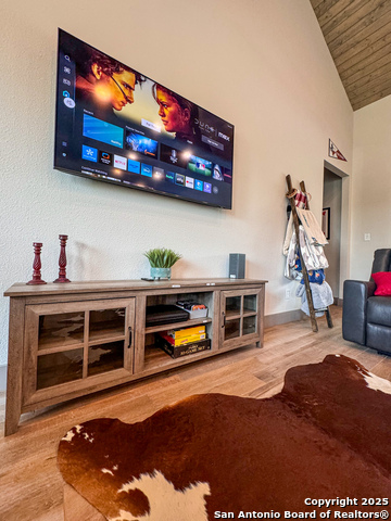 34 Lazy Day Property Photo 6