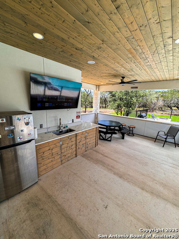 34 Lazy Day Property Photo 25