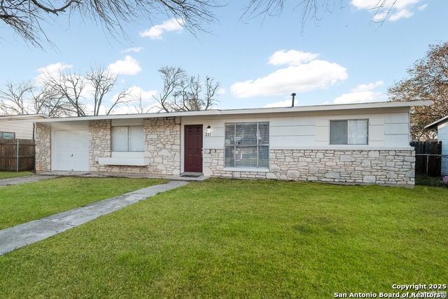 217 Flintstone Property Photo 1