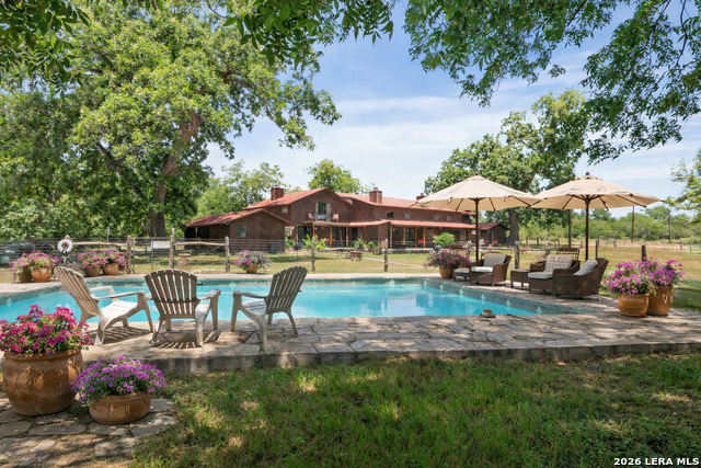6641 Rr 1120 Property Photo 2