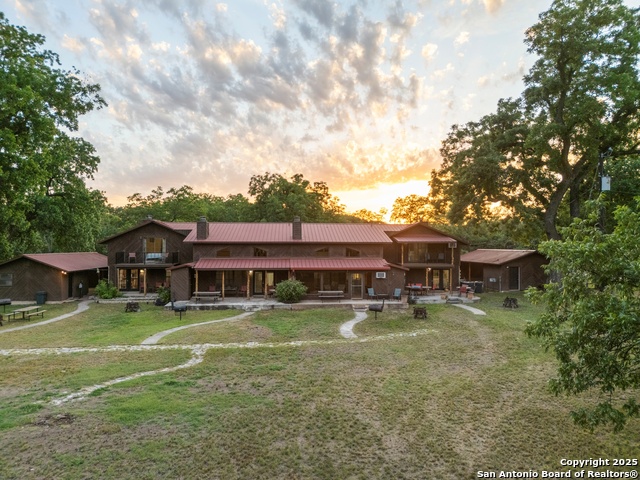 6641 Rr 1120 Property Photo 4
