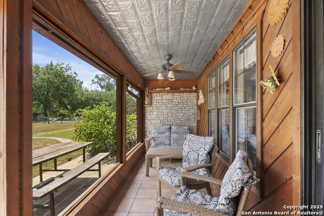 6641 Rr 1120 Property Photo 21
