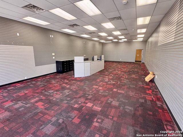 2128 W Oaklawn Property Photo 10