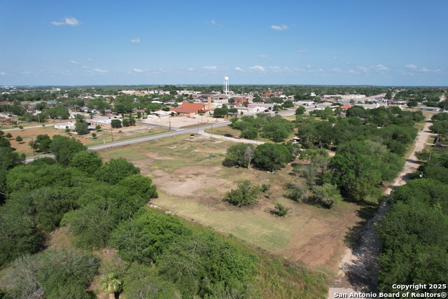 613 Maple Property Photo 11