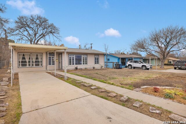 427 Olney Property Photo 2