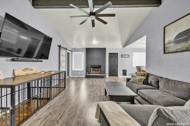 1817 Dusk Dr Property Photo 4