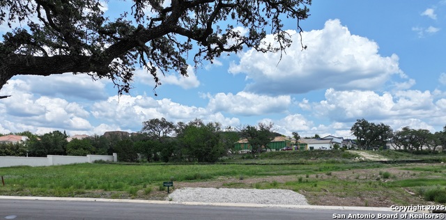 23634 Cliff Line Property Photo 2