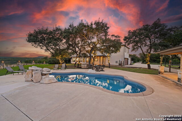 15311 Escarpment Oak Property Photo 1