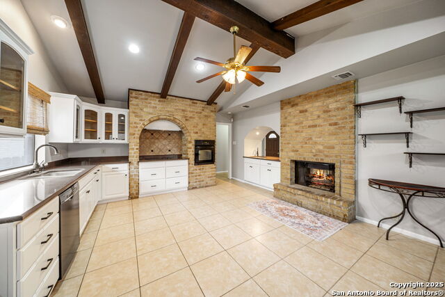 5130 Timberhurst Property Photo 10
