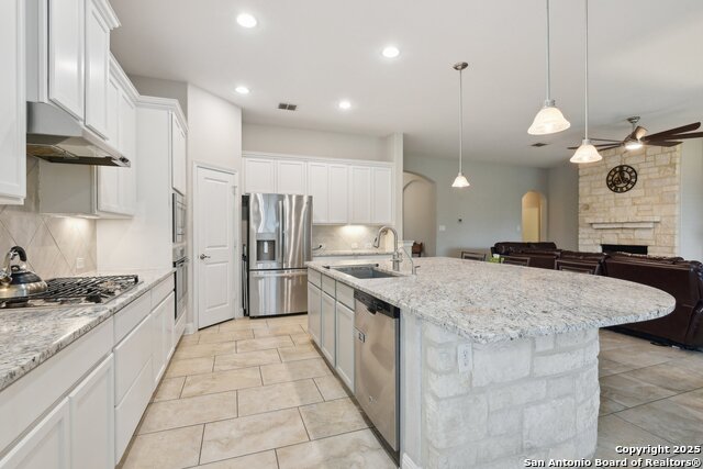 5415 Tulip Rose Property Photo 1