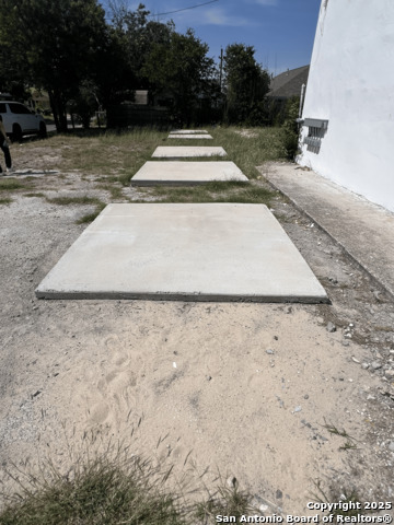 2803 E Houston Property Photo 16