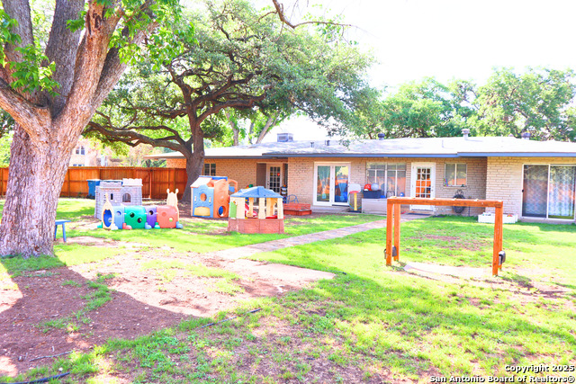 310 Pfeil Property Photo 26