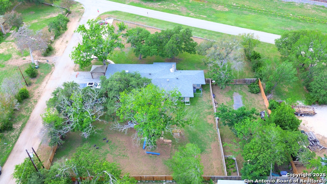 310 Pfeil Property Photo 27