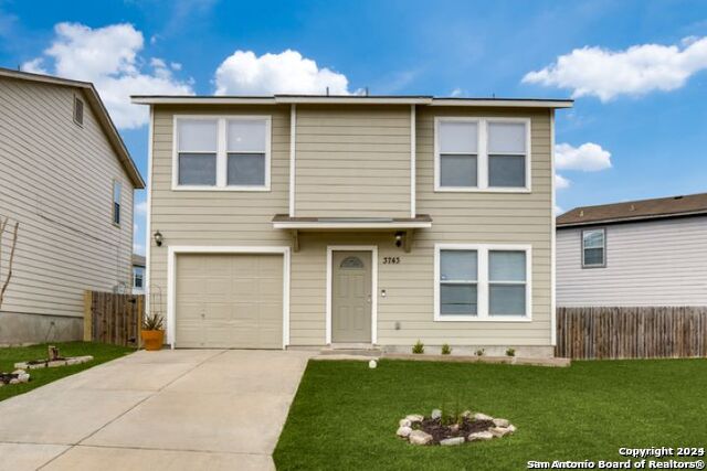 3743 Amber Leaf Property Photo 1