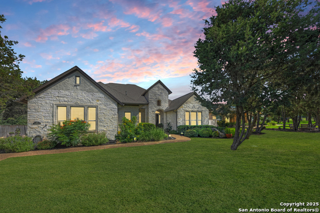 948 Woodland Oaks Property Photo 1