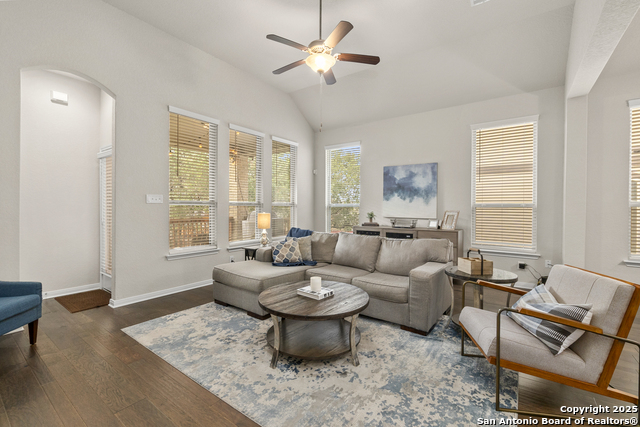 23107 Emerald Pass Property Photo 16