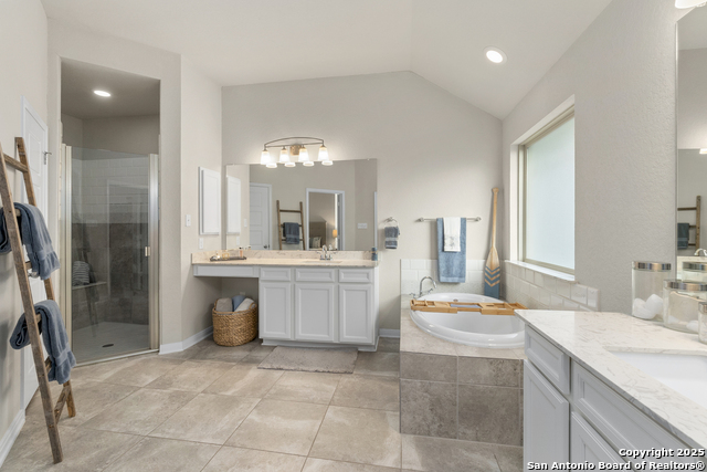 23107 Emerald Pass Property Photo 21