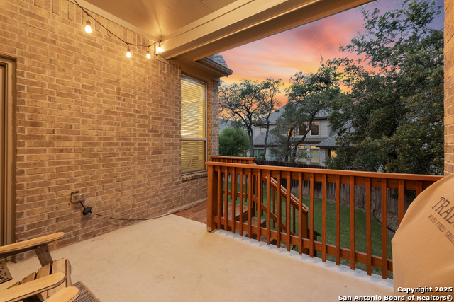 23107 Emerald Pass Property Photo 38