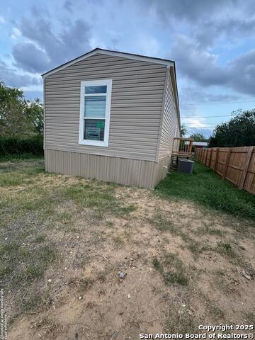 1608 Hildago Property Photo 2