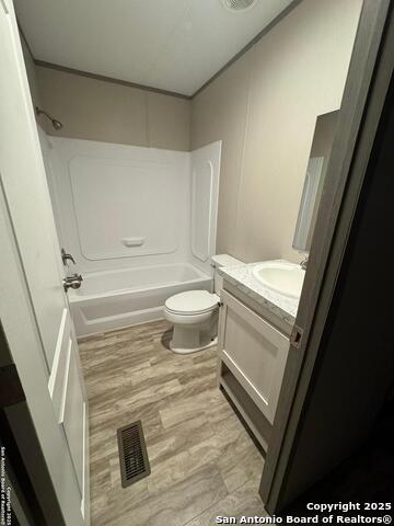 1608 Hildago Property Photo 10