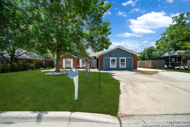 209 S Main Property Photo 1