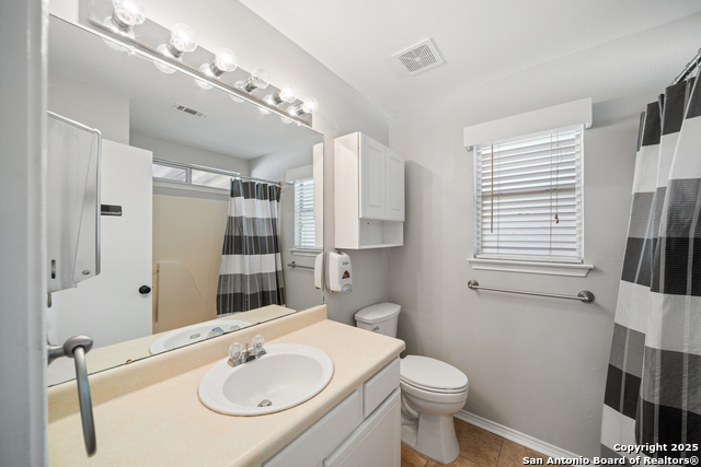 209 S Main Property Photo 19