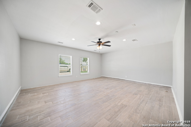 209 S Main Property Photo 22