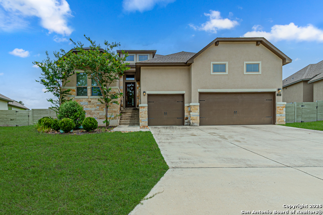 1239 Yaupon Loop Property Photo 1