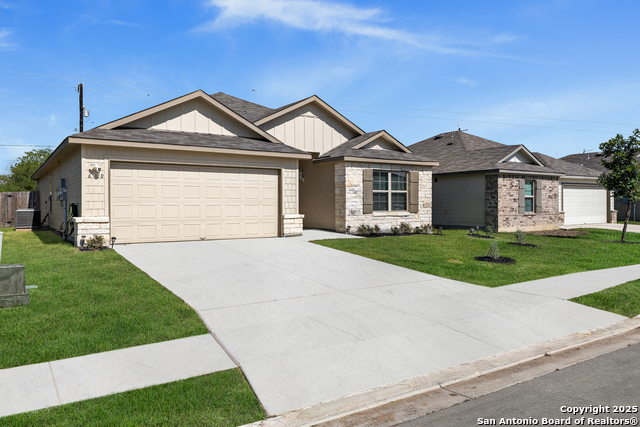 6910 Emerald Valley Property Photo 1