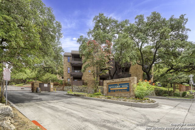 4212 Medical Dr Property Photo 1