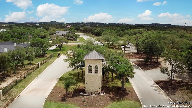 677 Annabelle Ave Property Photo 3