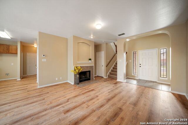 9026 Foxgrove Way Property Photo 5