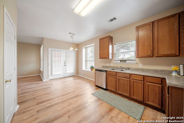 9026 Foxgrove Way Property Photo 10