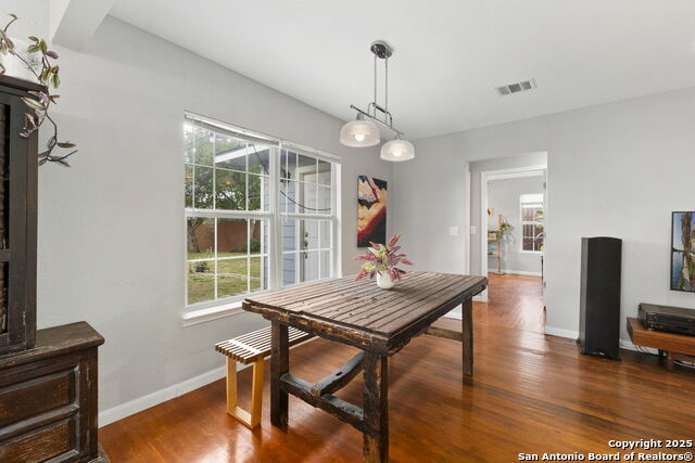 527 Eleanor Ave Property Photo 8