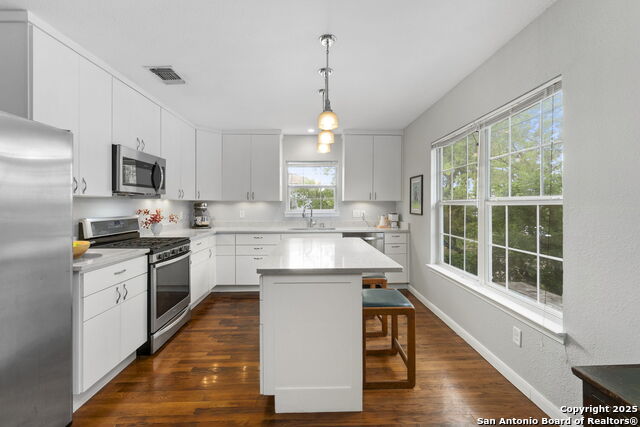 527 Eleanor Ave Property Photo 9